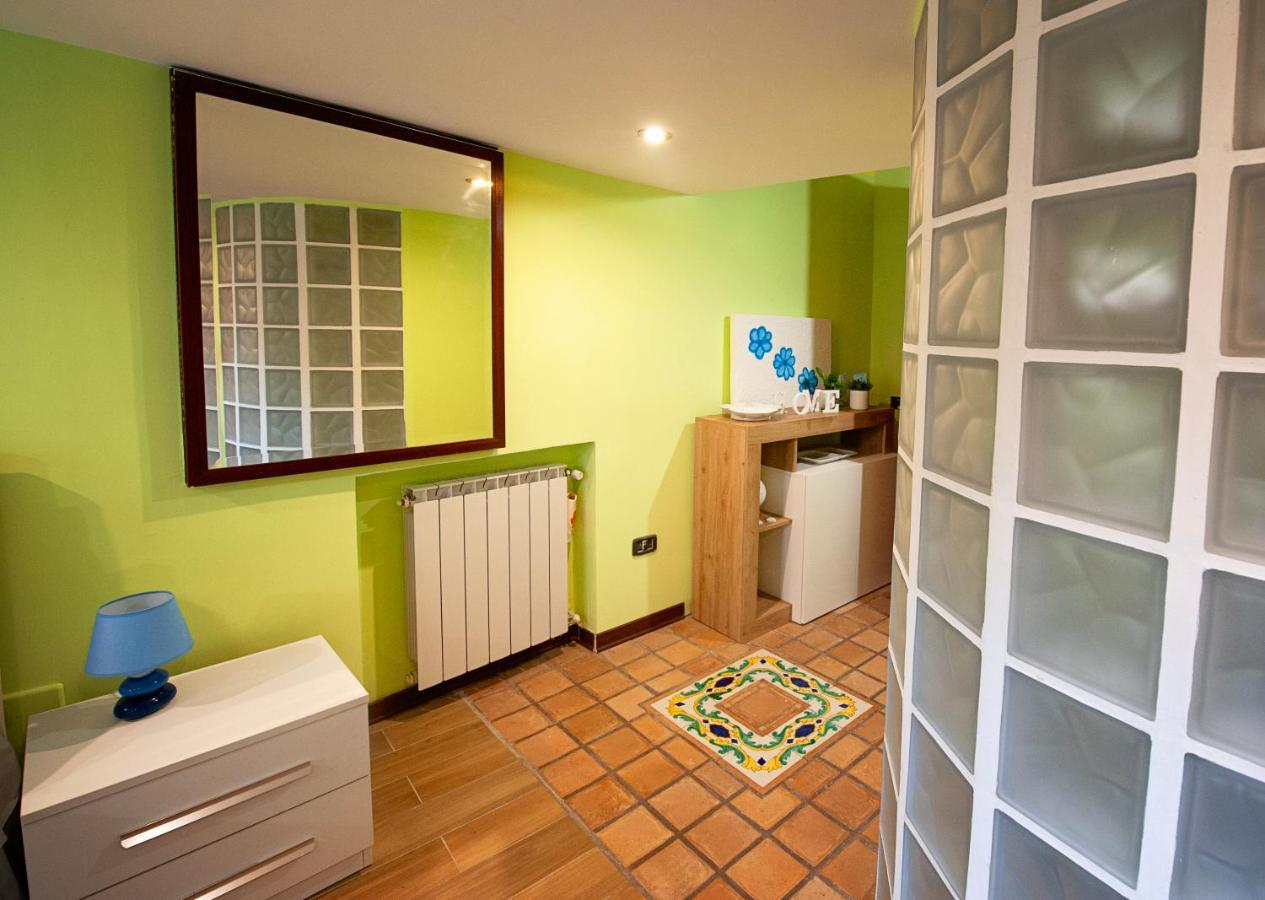 Апартаменты Casa "Positano" Da Ely - Salerno Centro Con Self Check-In Экстерьер фото